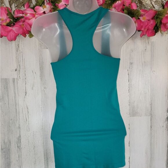 NWOT Free People Seamless Full Length Racerback Tank - Picture 11 of 11